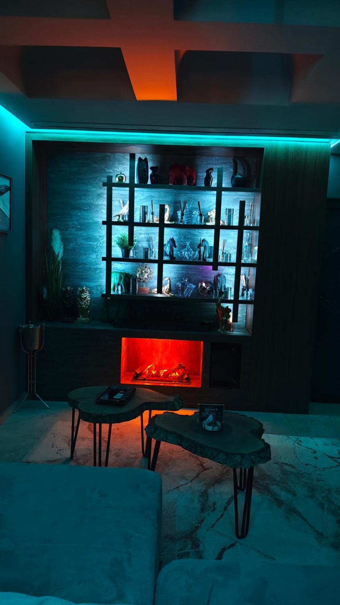 Smart Luxury Penthouse Suites - Private Sauna, Hot-Tub, Home Cinema At The Best Location In Skopje Extérieur photo
